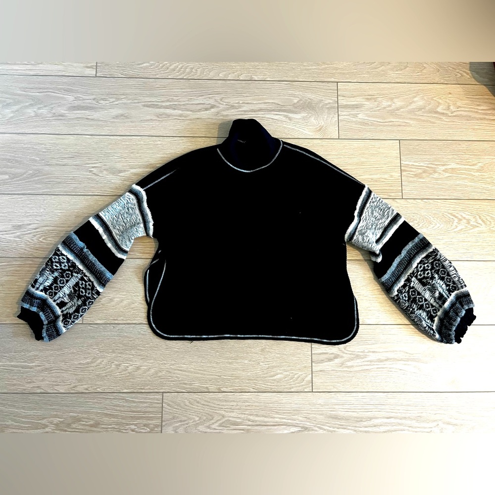 Free people black gray waffle knit bell sleeve sweater size xs